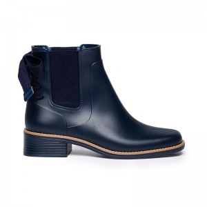 Bernardo Briton Slip On Rain Women Chelsea Boots Navy | CFS9671AW