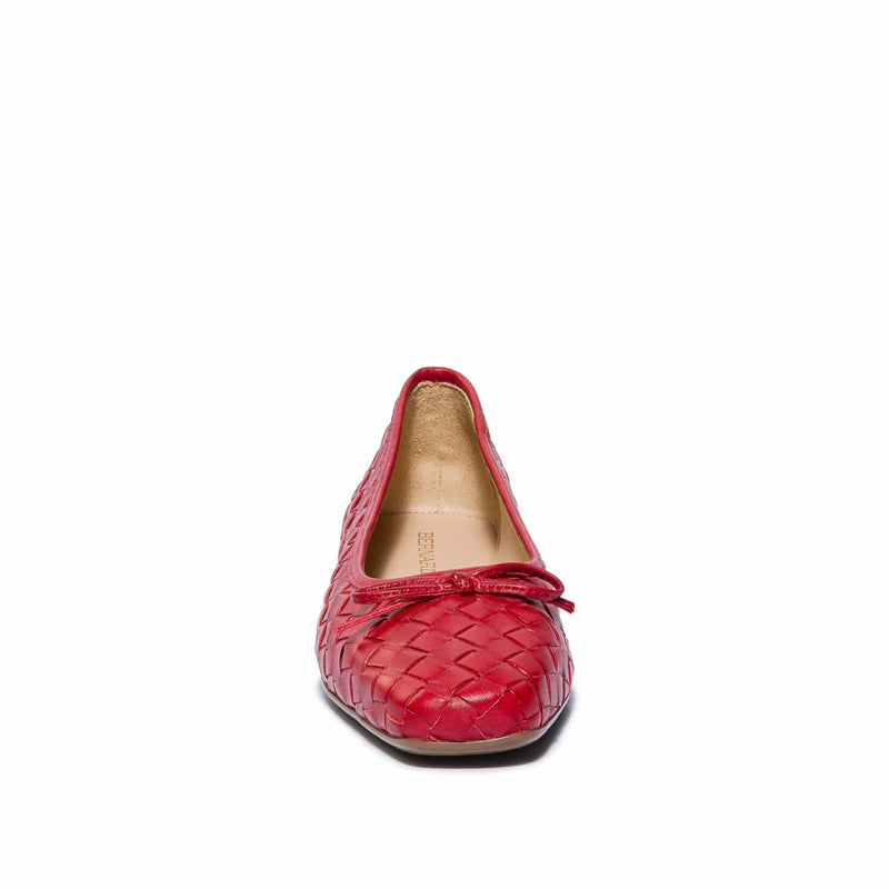 Bernardo Gwynn Woven Women Ballet Flats Red | AWU870AR