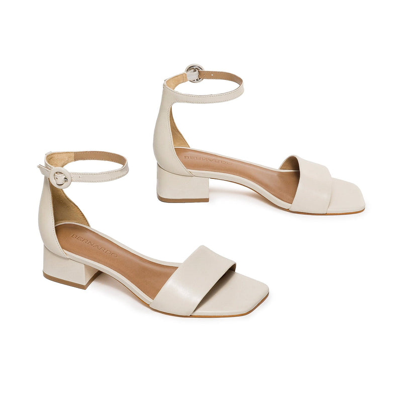 Bernardo Jalena Low Women Heels Sandals White | BPI5311MP