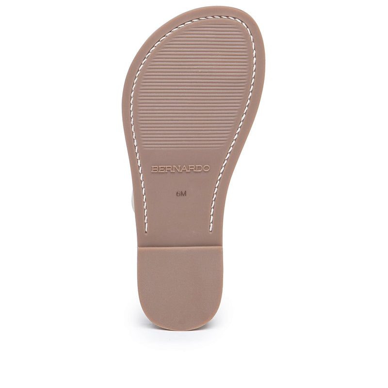 Bernardo Leia Thong Women Flat Sandals Gold | WJM2694TK