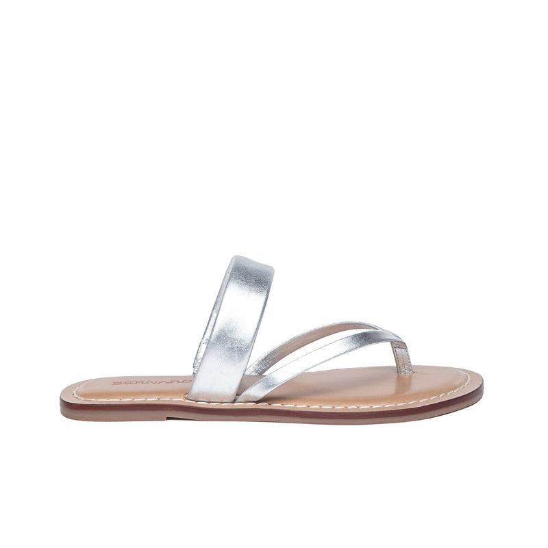 Bernardo Leia Thong Women Flat Sandals Silver | WJQ524DF