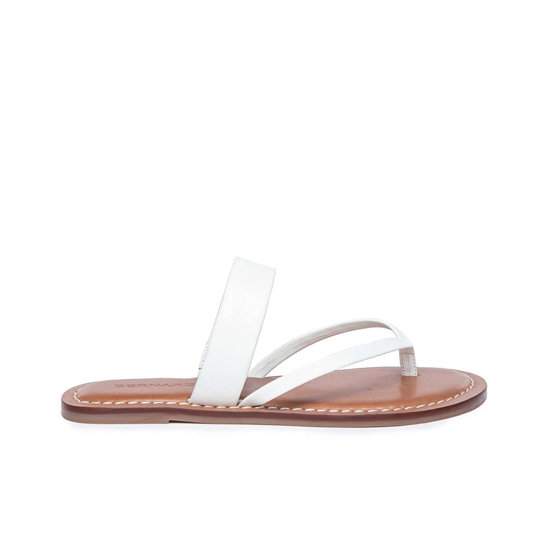 Bernardo Leia Thong Women Flat Sandals White | LUO5324FP