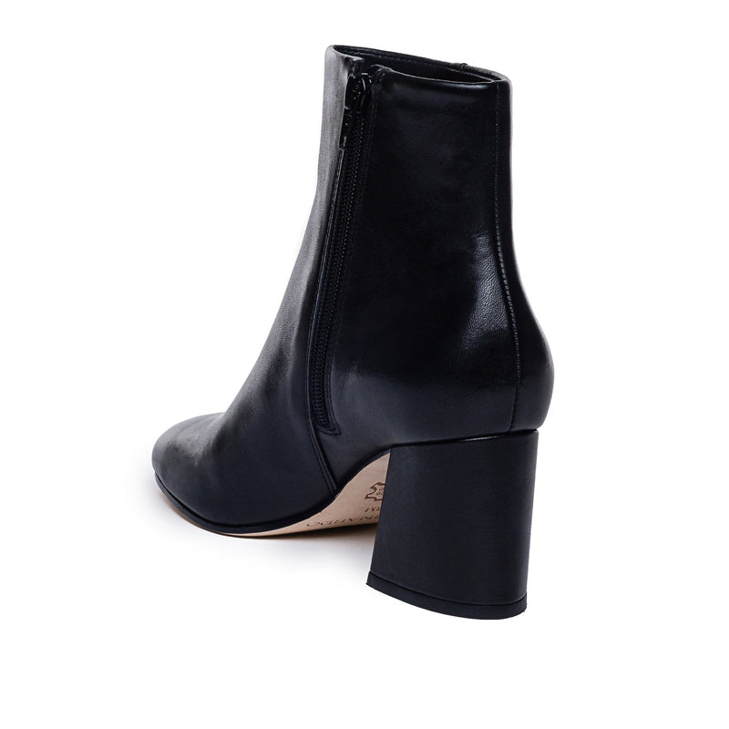 Bernardo Nola Women Ankle Boots Black | OQU772WC