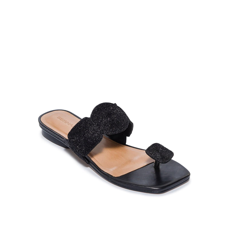 Bernardo Palermo Women Flat Sandals Black | UMP9668LL